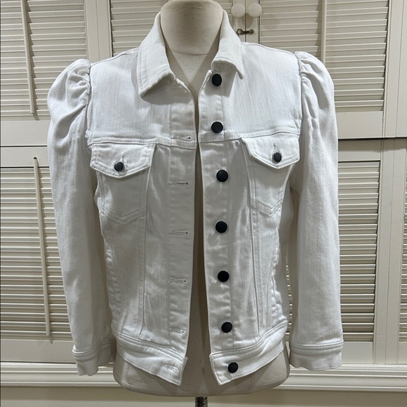 New Retrofete Women's White Denim Jacket with Puff Shoulders - Picture 2 of 11
